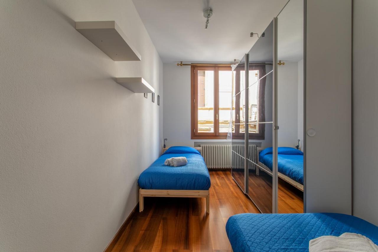 Casa Anna - 2 Bedrooms Apartment Padova Bagian luar foto